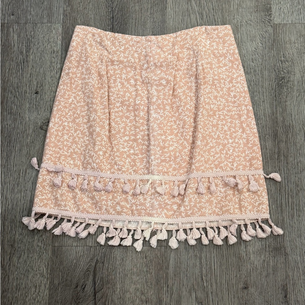 Chic Tassel Mini Skirt in Soft Pink